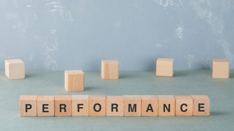 Entenda como a taxa de performance funciona e quando é cobrada