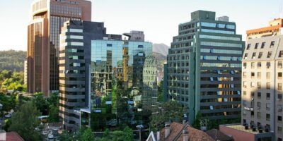 Quando vender meu fundo imobiliário? Descubra os sinais para tomar a decisão certa
